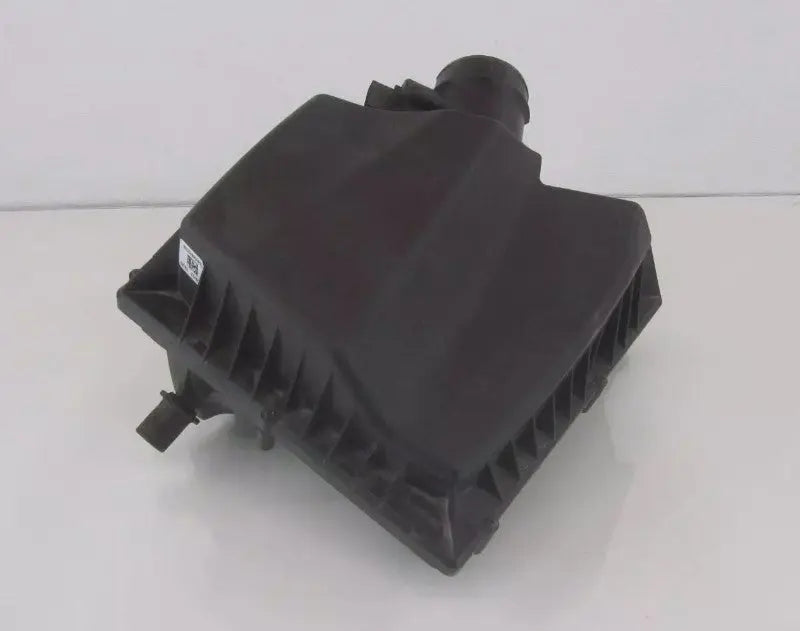 Air Cleaner / Air Box BUICK VERANO 2012 -2017 WARRANTY - Used OEM Auto Part - Photo 2