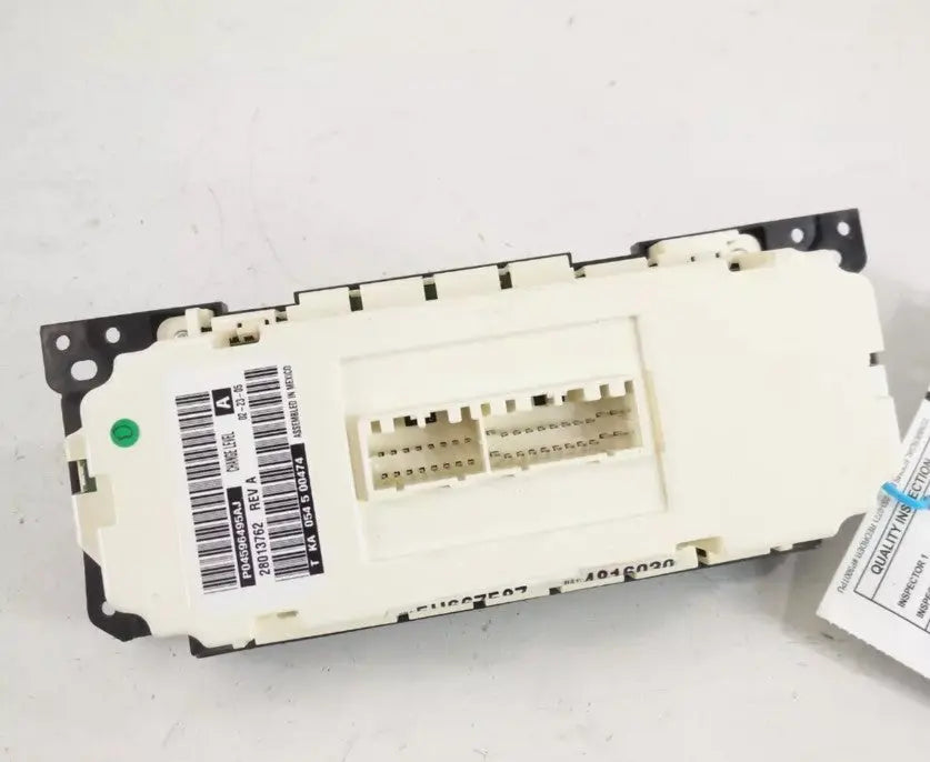 2005-2007 Chrysler 300 Auto Dual Zone Fahrenheit Temp Control OEM 06 07 WARRANTY - Used - Photo 3
