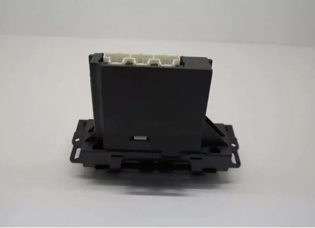 BUICK LUCERNE 2006 AUTO CONTROL (OPT CJ2) HEATER A/C CLIMATE CONTROLS WARRANTY - Used OEM Auto Part - Photo 2