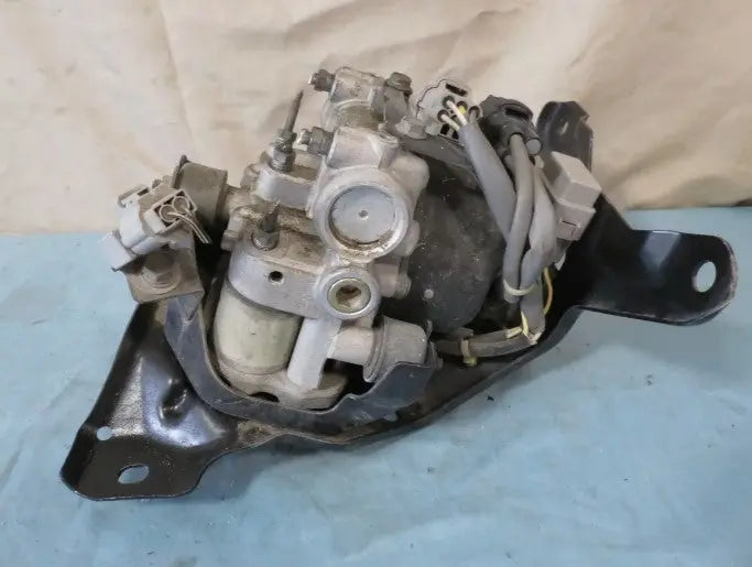 93-97 Toyota Land Cruiser ABS Anti-Lock Brake Actuator Pump OEM 44510-60010 - Used - Photo 3