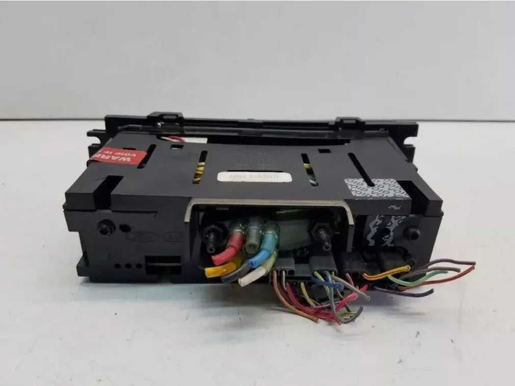 2003-2011 Mercury Grand Marquis AT AC Heater Temperature Climate Control OEM - Used - Photo 2