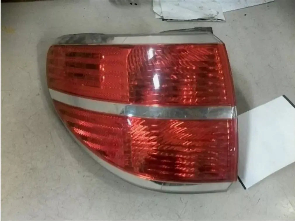 2007-2010 Saturn Outlook Left Driver Side Outer Tail Light Lamp OEM - Used