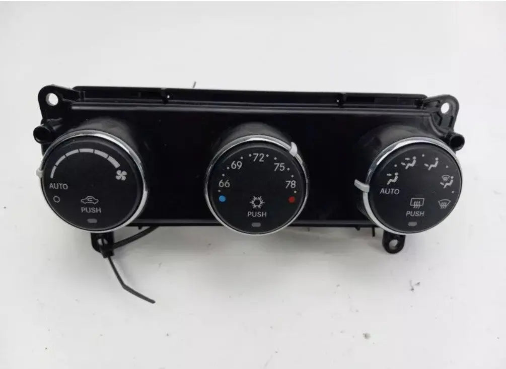 2011-2014 CHRYSLER 200 HEATER AC TEMPERATURE CONTROL SWITCH MANUAL WARRANTY - Used OEM Auto Part