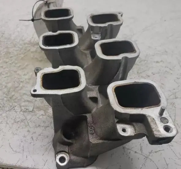 Chrysler Town Country 3.8L Lower Intake Manifold 2008-2010 WARRANTY - Used OEM Auto Part - Photo 2