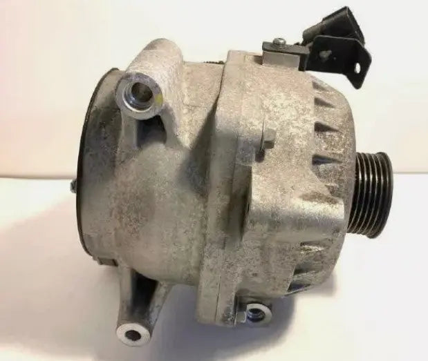 2011-2016 Kia Optima Hybrid Alternator VIN D 8th Digit 37390-2G900 OEM - Used - Photo 2