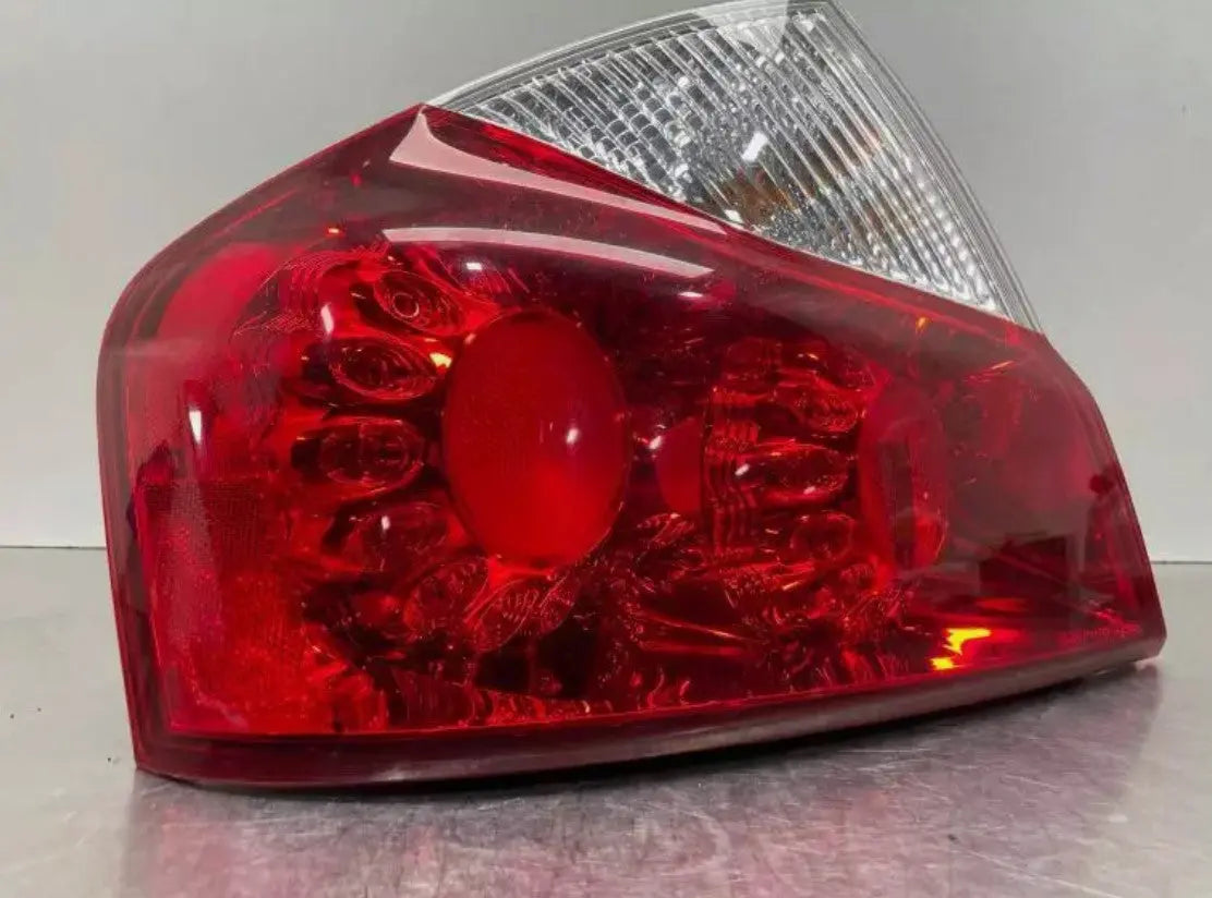 INFINITI M35 M45 LEFT DRIVER LH SIDE LED BRAKE TAIL LIGHT 2008-2010 - Used OEM Auto Part
