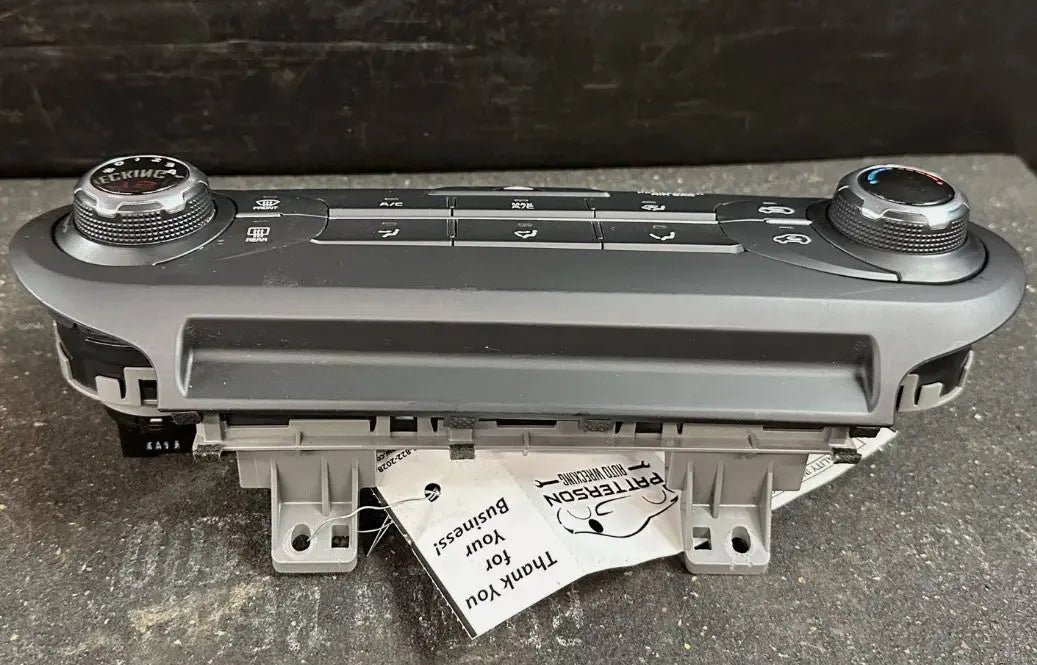 Kia Sorento 2016 AC Heater Climate Temperature Control w/o rear AC WARRANTY - Used OEM Auto Part - Photo 2