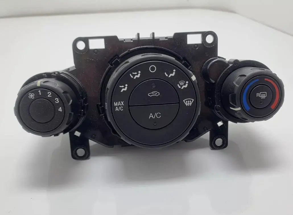 2014-2019 Ford FIESTA A/C Heater Temperature Control WARRANTY - Used OEM Auto Part