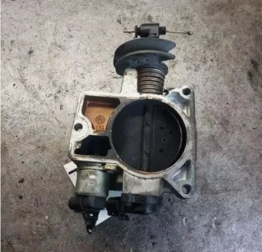97 98 Lexus ES300 Throttle Body & Idle Control Valve Position Sensor IAC TPS OEM - Used - Photo 3