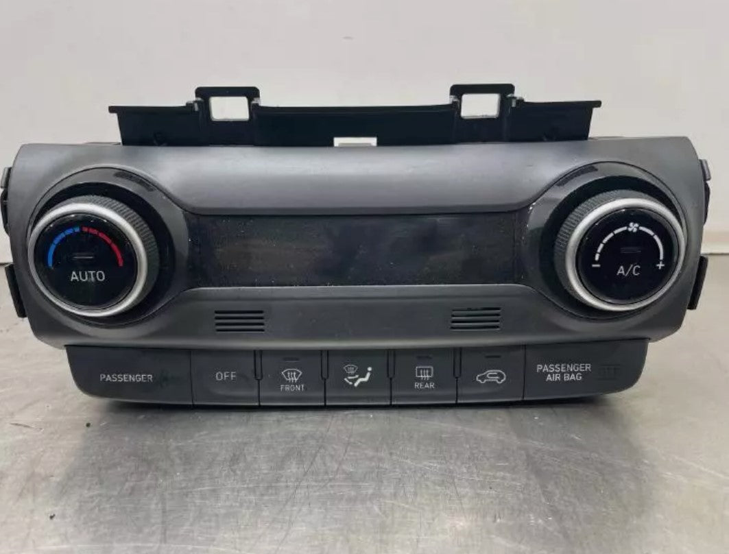 HYUNDAI KONA 2018-2021 AC Heater AutomaticTemp Control ID 97250J9400 WARRANTY - Used OEM Auto Part