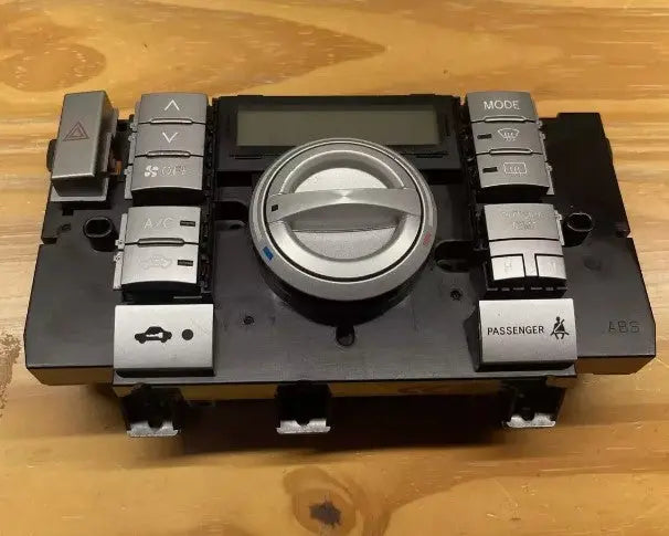 Scion Tc 2005-2007 AC Heater Climate Control Temperature w/Base package WARRANTY - Used OEM Auto Part
