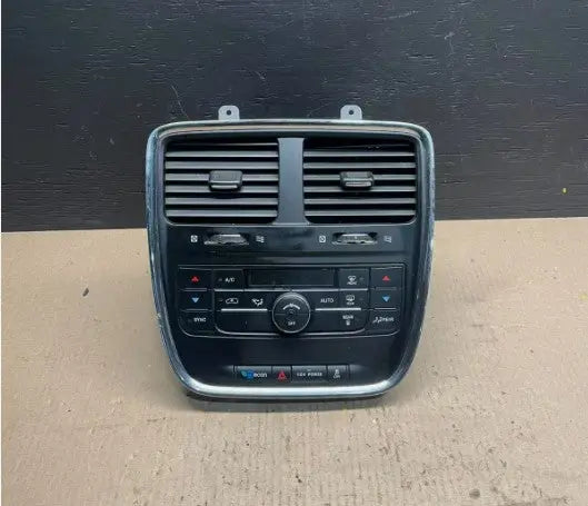 2011-2020 DODGE CARAVAN AC HEATER CLIMATE TEMPERATURE CONTROL WARRANTY - Used OEM Auto Part