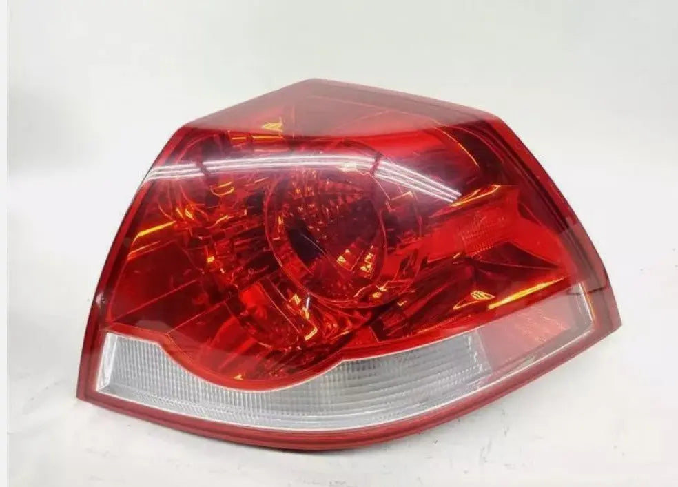 passenger right Tail Light Base Fits 2008-2009 Pontiac G8 - Used OEM Auto Part