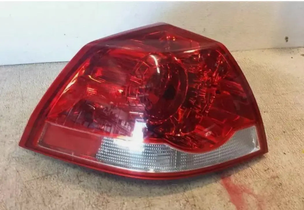 Driver Left Tail Light Base Fits 2008-2009 Pontiac G8 - Used OEM Auto Part - Photo 2