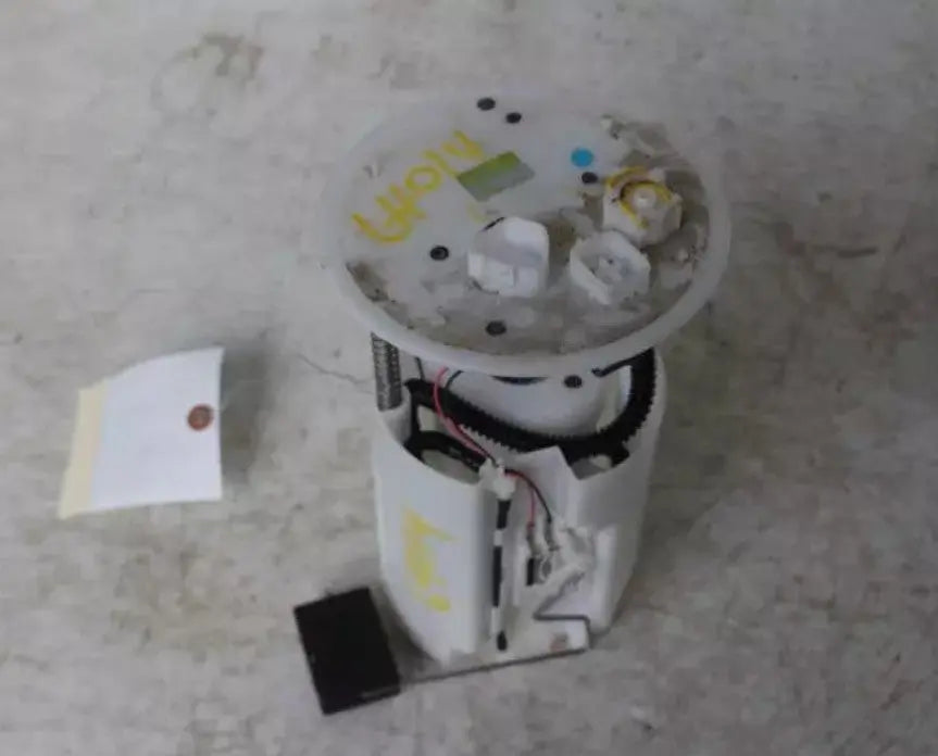 2017-2019 Toyota SIENNA Fuel Pump Assembly 6 Cylinder WARRANTY - Used OEM Auto Part - Photo 2