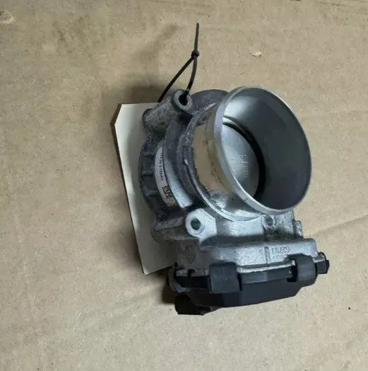 Throttle Body Throttle Valve Assembly 3.5L Fits 2011-2016 FORD F150 TRANSIT OEM - Used - Photo 2