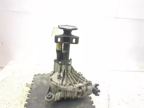 2007-2013 Chevy Silverado 1500 Front Axle Differential Carrier Assembly 3.73 OEM - Used