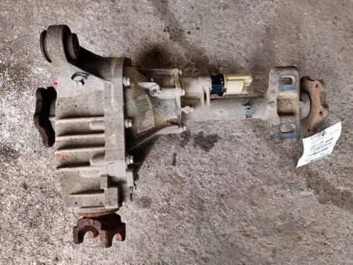 1999-2007 GMC Sierra 1500 Pickup Front Axle Differential Carrier 4.10 Ratio - Used OEM Auto Part