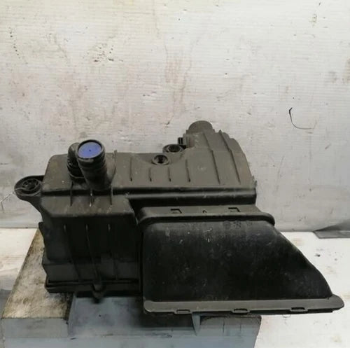 2015 2016 2017 2018 Volkswagen Golf 1.8L Air Cleaner Box OEM - Used