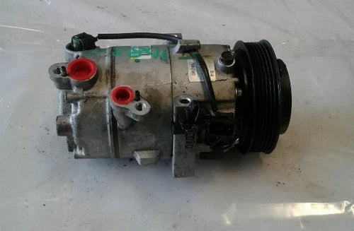 2017-2019 HYUNDAI ELANTRA SEDAN 2.0L AC A/C AIR CONDITIONING COMPRESSOR OEM - Used