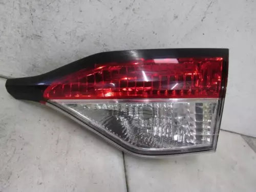 20-23 TOYOTA COROLLA Sedan RH Passenger Tail Light Assembly Decklid Mtd - Used OEM Auto Part