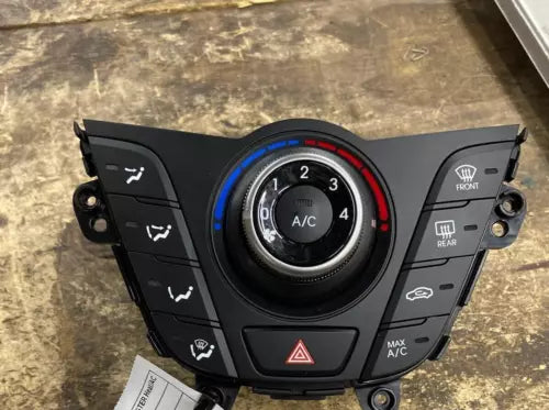 2012 2017 Hyundai Veloster AC Heater Climate Temperature Control dull finish OEM - Used