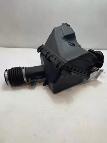 NISSAN FRONTIER 2005 - 2019 4.0L Air Cleaner Box Assembly OEM - Used