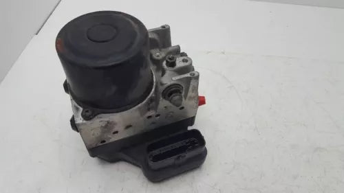 2004-2007 Toyota Highlander ABS Pump Assembly FWD in Warranty OEM - Used
