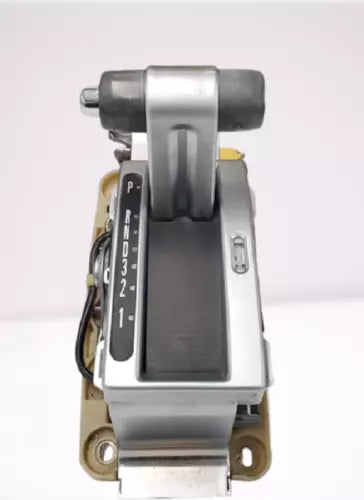 05-09 Ford Mustang Base Automatic Transmission Floor Gear Shifter Assembly OEM ford