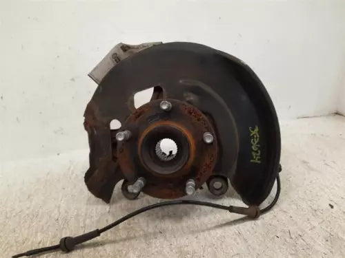 2015-2020 Nissan Rogue Passenger Right Front Spindle Knuckle OEM - Used