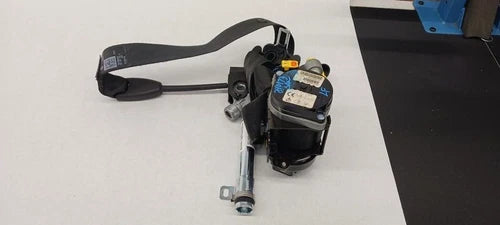 2012-2015 Volkswagen Passat Front LH Driver Seat Belt Retractor Assembly Black - Used OEM Auto Part