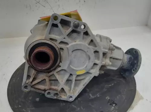 2014-2015 Kia Sorento Santa Fe 3.3L Transfer Case Assembly - Used OEM Auto Part