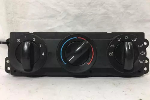 2005-2007 Ford F250 F350 Super Duty A/C AC Heater Climate Controls 05 06 07 - Used OEM Auto Part