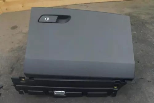2018-2020 Audi Q5 Glove Box Assembly OEM - Used