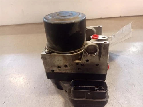 2004-2007 Toyota Highlander ABS Anti-Lock Brake Pump Assembly FWD OEM - Used
