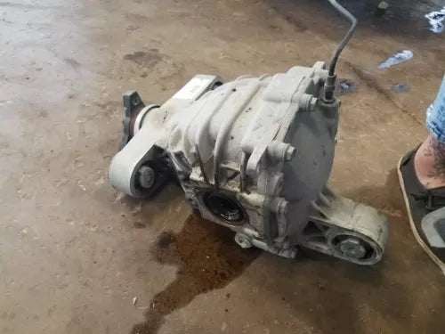 2011-2015 Chevy Camaro Rear Axle Differential Carrier Ratio 3.27 (OPT MYB & GW6) - Used OEM Auto Part