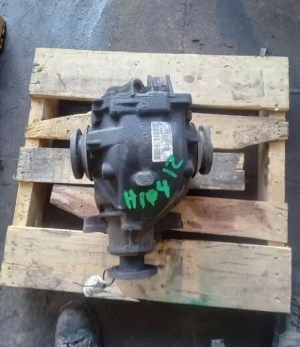 2001-2006 BMW 325i Rear Axle Differential Carrier Assembly AT 2.5L OEM - Used