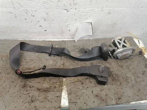 2005-2006 Ford Mustang Front RH Passenger Seat Belt CPE Retractor Assembly Black - Used OEM Auto Part