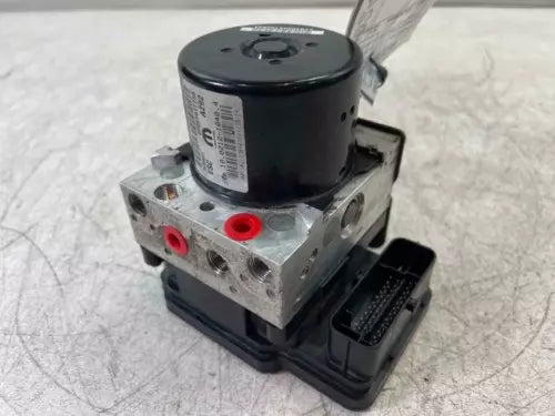 RAM PROMASTER CITY 2015 2016 2.4L Anti Lock Brake Pump Assembly ABS OEM - Used