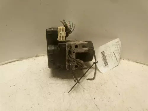 2004-2007 Toyota Highlander ABS Anti Lock Brake Actuator Pump OEM - Used