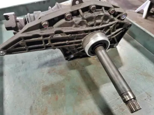 2002-2009 GMC Envoy Front Axle Differential Carrier 3.42 Ratio Opt GU6 - Used OEM Auto Part