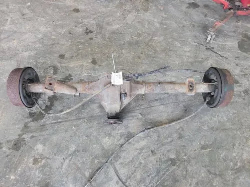 1999-2009 Ford Ranger Rear Axle Assembly 7.5 ring gear, 10 brakes 4.10 ratio Oem - Used