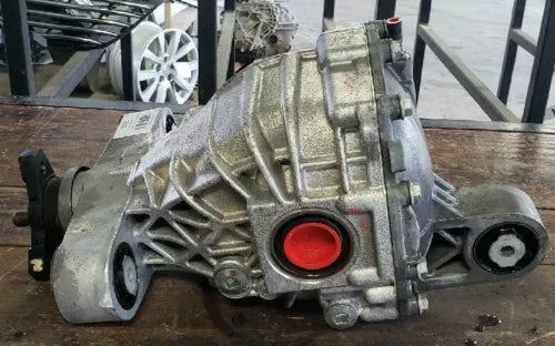 2010 CHEVY CAMARO REAR AXLE DIFFERENTIAL CARRIER AT 3.6L RATIO 3.27 OEM USED