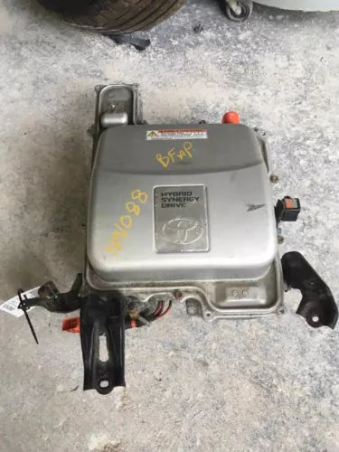 2004-2007 Toyota Prius Hybrid DC Converter Inverter Charger OEM - Used