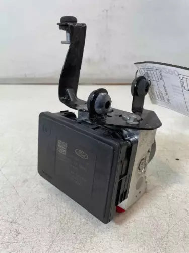 2017 Lincoln MKC ABS Anti Lock Brake Actuator Pump OEM - Used