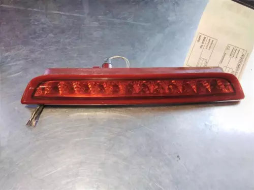 2006 - 2014 Kia Sedona LX High Mount LED 3rd Third Brake Light OEM 06 07 08 09 - Used