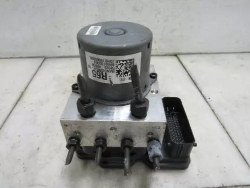 2013-2015 Hyundai Sonata Hybrid ABS Anti-Lock Brake Actuator Pump ID 589204R650 - Used OEM Auto Part
