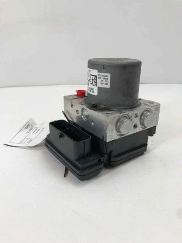 2017 - 2018 Hyundai Elantra Abs Pump Anti - Lock Brake Pump OEM - Used