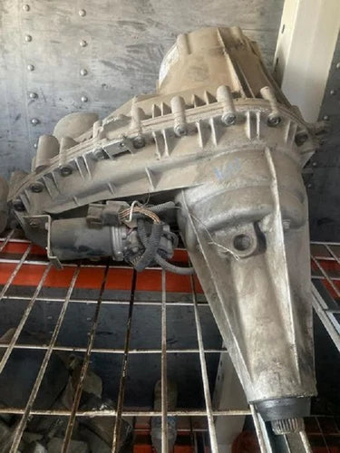 2006 Ford Expedition Transfer Case Assembly OEM - Used