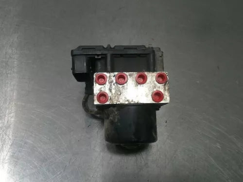 2001-2004 Ford Escape ABS Anti-Lock Brake Actuator And Pump Assembly OEM - Used